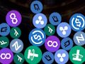 თამაში შერწყმა Crypto 2048 თავსატეხი  ონლაინ
