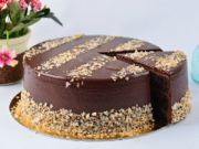 თამაში Ferrero Rocher Cake Jigsaw ონლაინ