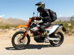 თამაში Dirt Motorbike Slide ონლაინ