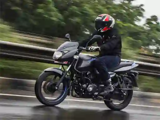 თამაში Bajaj Pulsar 125 ონლაინ