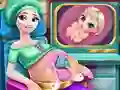 თამაში Ice Queen Pregnant Check-Up ონლაინ