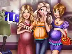 თამაში Princesses Pregnant Selfie ონლაინ