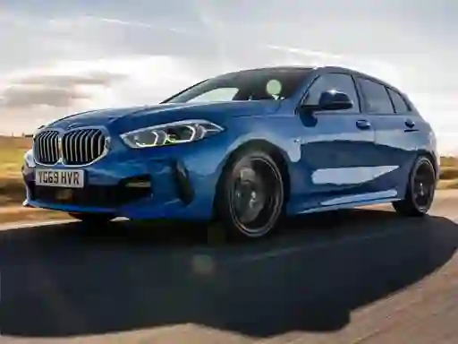 თამაში BMW 1 Series UK ონლაინ