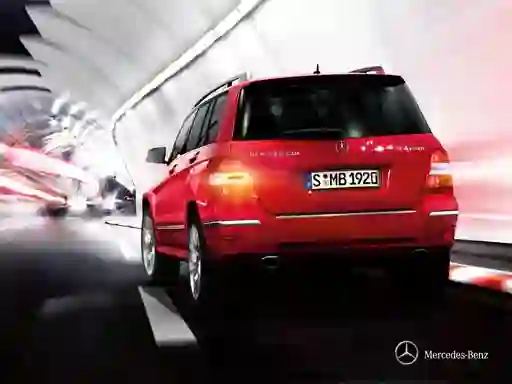 თამაში Luxury Medium Suv Puzzle ონლაინ