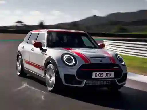 თამაში Mini Sports Cars Puzzle ონლაინ