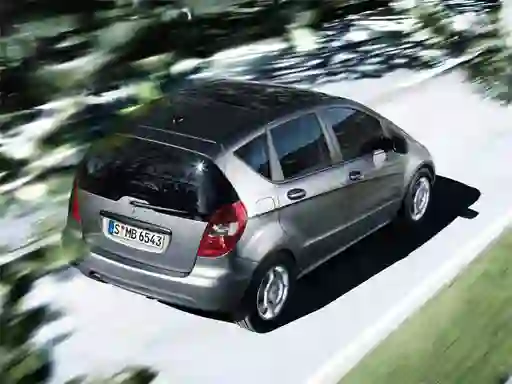 თამაში A Class Sedan Puzzle ონლაინ