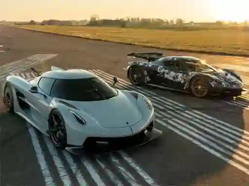 თამაში Koenigsegg Jesko Absolut ონლაინ