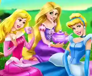 თამაში Princesses Day Out ონლაინ