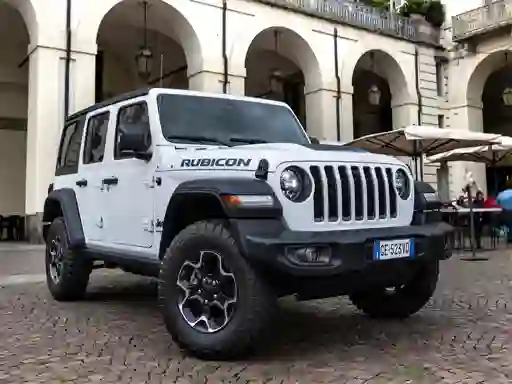 თამაში Jeep Wrangler 4xe Slide ონლაინ