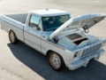 თამაში Ford F-100 ელუმინატორის სლაიდი ონლაინ