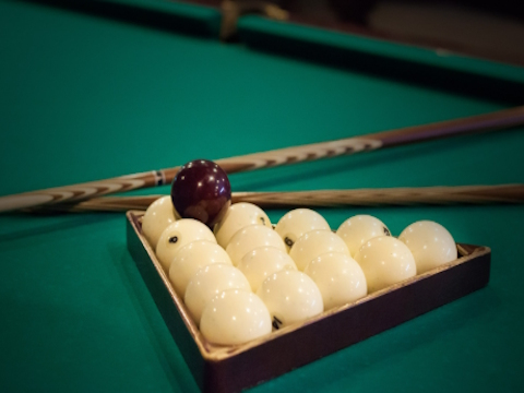 თამაში Billiards 3D რუსული პირამიდა  ონლაინ